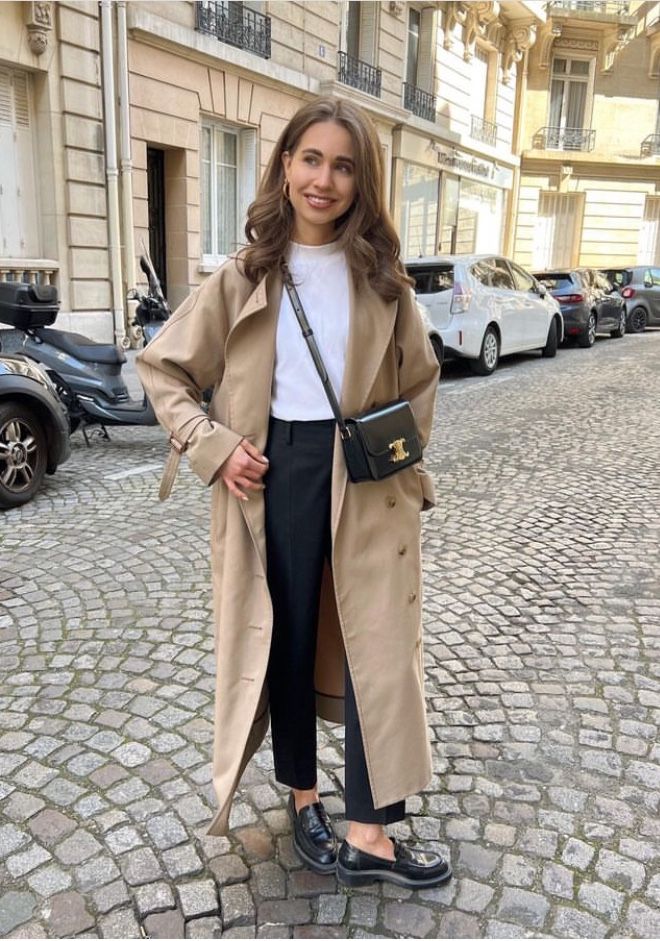 Ralph Lauren Trench Coat Outfit, Miroslava Duma, Trench Coat Outfit, Beige Blazer, Coat Outfit, Minimal Outfit, Coat Outfits, Stylish Outfits, Trench Coat