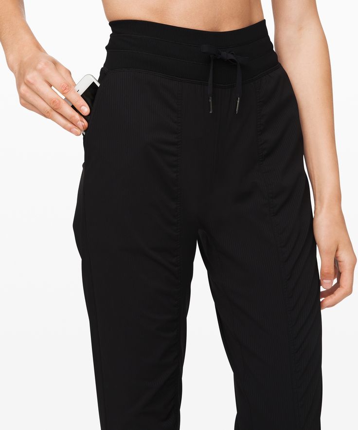 Easy, comfortable, and never clingy, these joggers are in our after-practice hall of fame. Black Dance Studio, Dance Studio Joggers, Kids Mma, Lululemon Joggers, Justice Clothing, Abercrombie Kids, Joggers Womens, Yoga Shorts, Dance Studio