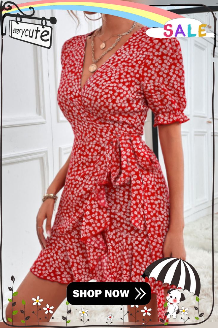 V-neck Sexy Short-sleeved Floral Dress Flirty V-neck Spring Dress, Fitted Floral Print V-neck Dress For Spring, Fitted V-neck Dress With Short Sleeves For Day Out, Fitted V-neck Dress For Date Night In Spring, Fitted V-neck Dress With Short Sleeves For Beach, Casual Fitted V-neck Midi Dress, Fitted V-neck Dress For Vacation, Flirty V-neck Wrap Dress For Date Night, Fitted Floral Print Mini Dress With Short Sleeves