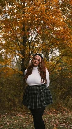 Cute Cold Weather Outfits Plus Size, Pulse Size Fall Outfits, Plus Size Plaid Skirt Outfit Fall, Fall Equinox Outfit, Fall Hair For Plus Size Women, Fall Photos Plus Size, Cozy Plus Size Fall Outfits, Plus Size Fall Aesthetic Outfits, Salem Outfits Fall Plus Size