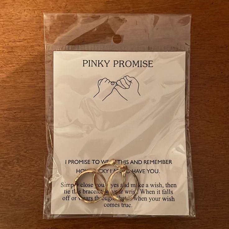 Three Gold Pinky Promise Ring. Have Not Been Opened Brand New And Packaging. Great For Fran’s, Birthday Gift, Best Friends, Girlfriends, And Partners. Comes With The Rings. Promise Rings For Best Friends, Pinky Promise Rings, Rings For Best Friends, Pinky Promise Ring, Luxury Wedding Rings, Hematite Ring, Dainty Wedding Ring, Turquoise Gold Ring, Crossover Ring