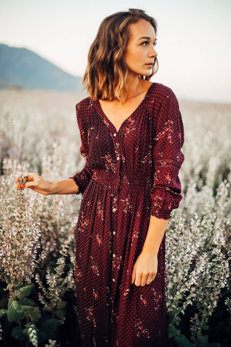 Maxi Fall Dress, Piper And Scoot, Contemporary Clothes, Stil Boho, Look Retro, Mode Inspiration, Hair Cut, Boho Dress, Modest Fashion