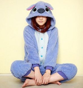 Liking the look of these :) Baby Stitch Adult Onesie Pajamas Stich Onesie, Fancy Hoodie, Pajamas For Teens, Stitch Pajamas, Adult Onesie Pajamas, Anime Disney, Pokemon Costumes, Animal Onesie, Kids Onesies