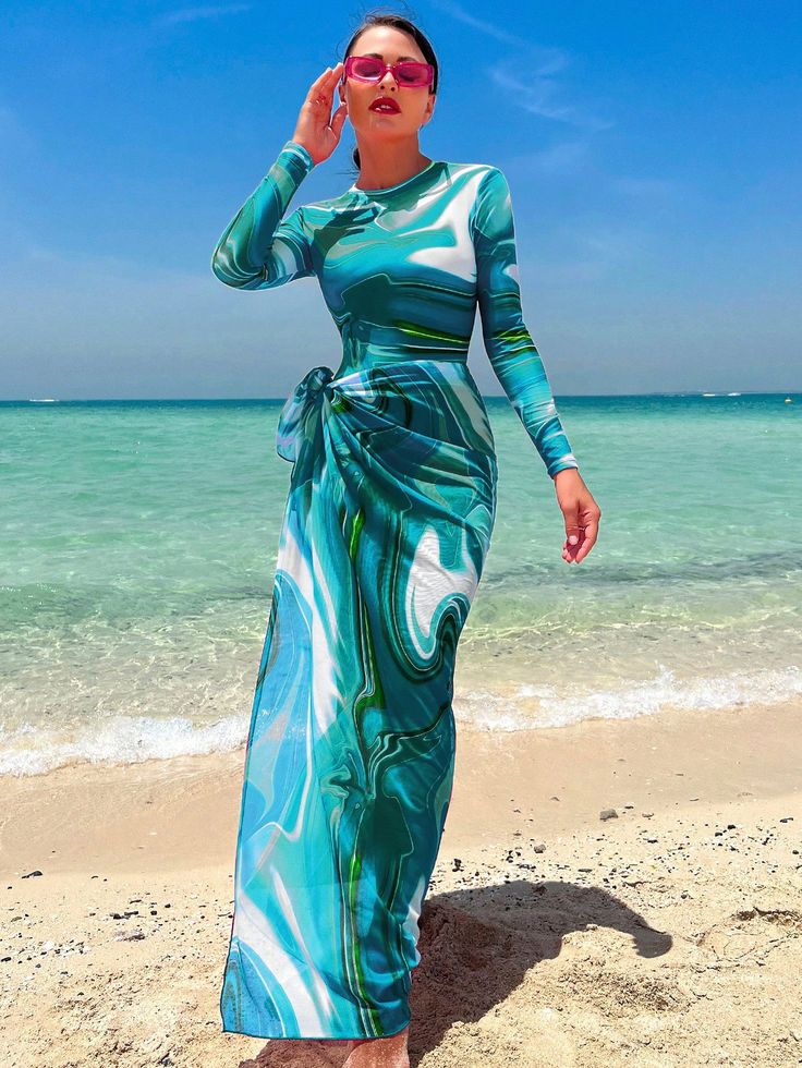 Swimsuits Design, Optical Illusion Dress, Hijab Fashion Summer, Modest Swim, Abaya Style, Modest Outfit, Skirt Coverup, Hijab Outfits, Cool Summer Outfits