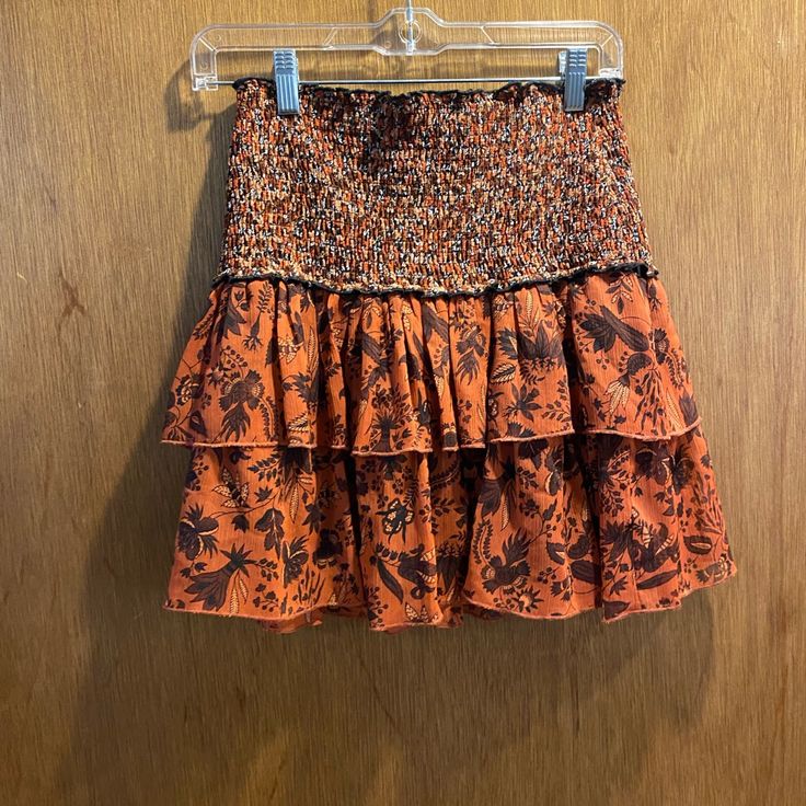 Beautiful Zara Skirt. Size Small. Stretchy. Short But Not Too Short’!! Burnt Orange Colors. From A Smoke Free Pet Free Home Zara Tiered Skirt For Vacation, Casual Zara Ruffled Skirt, Casual Ruffled Skirt By Zara, Zara Casual Ruffled Skirt, Zara Casual Mini Skirt, Casual Orange Tiered Skirt Bottoms, Casual Orange Tiered Skirt, Fall Vacation Tiered Skirt, Zara Casual Mini Skirt With Ruffles