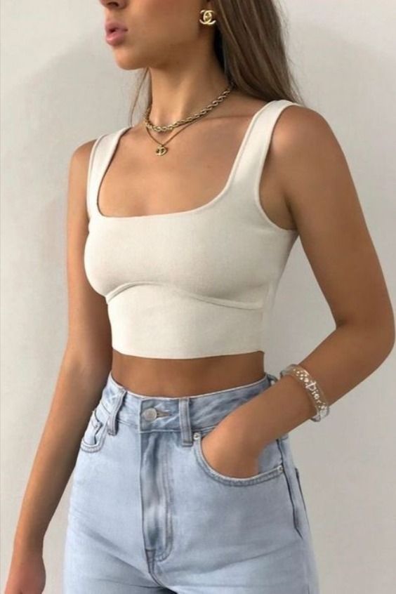 Shop Trendy White Crop Top at a very affordable price. We offer the best fashion pieces for every woman who wants to look her best! For more women's clothing and accessories, visit Pradize.com! | Women's Outfit and Style | Online Boutique Fashion Store Fitted Cropped Cotton Sports Bra, Summer Athleisure Fitted Sports Bra, Cropped Cotton Sports Bra For Summer, Fitted Seamless Crop Top Sports Bra, Cropped Sports Bra With Medium Support, Fitted Cotton Sports Bra With Seamless Construction, Casual Solid Color Gym Tops, Seamless Cotton Cropped Top, Casual Scoop Neck Sports Bra