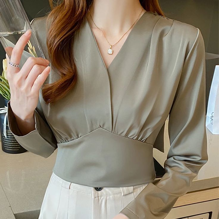 Bissness Women, Elegant Tops And Blouses, Skirt Tops, Elegant Tops, Tops And Blouses, Women Skirt, Satin Blouse, Wrap Top, Kimonos