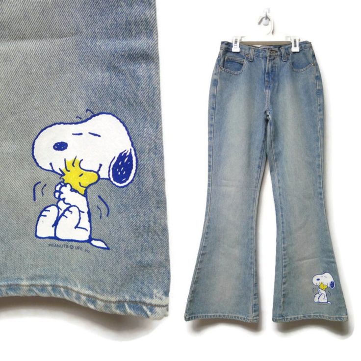 Vintage With Tag Notes: Hang Tag Says "Gabe's" Label: Limited Too Size: 16 Slim 100% Fun Printed Snoopy And Woodstock On One Leg Woodstock Is Puffed Paint And Glittered Zipper Fly 100% Cotton Flare Machine Wash Waist: 28" Hips: 37" Length: Inseam: 31" Front Rise: 10.75" Back Rise: 14" Leg Opening: 23" (Internal Use Only: Yedzx - A / Nn.A-Oh / Yn / B-? / *N / T1.7) Snoopy Clothes, Retro Baby Showers, Y2k Wallpaper Iphone, Peanuts Comic Strip, Limited Too, Puff Paint, Denim Flare Jeans, New Jeans Style, Fashion Sketch