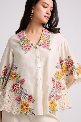 Ivory chanderi contrast floral cutwork and beadwork embroidered shirt. - Aza Fashions Eid 2024, Floral Cutwork, Prints Inspiration, Floral Embroidered Shirt, Fashion Illustration Collage, Fancy Shirt, Stitching Ideas, Emb Designs, Cutwork Embroidery