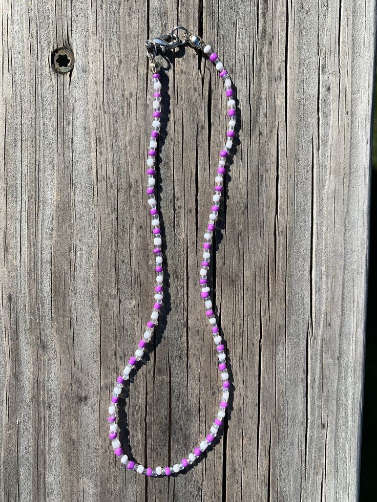 Purple beaded jewelry set. Purple and white. Pretty and cute. Purple Beaded Jewelry, Seed Bead Jewelery, Purple Beaded Necklace, Purple Bead Necklace, Purple Beaded, Beading Jewelery, Purple And White, Pretty And Cute, How To Make Beads