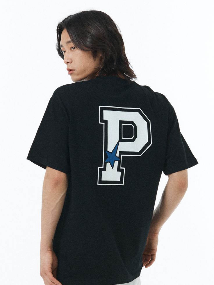 Editor's notesIt is a simple and casual short sleeves t-shirt in soft cotton fabric. The t-shirt features regular fit and P letter design on the front and back.- Regular fit- Graphic print- Iconic P letter design- 100% CottonMeasurements(in.)M / L / XL- Shoulder: 20.3 in. / 21.3 in. / 22 in.- Chest: 21.5 in. / 22.2 in. / 23 in.- Sleeve Length: 8.5 in. / 8.7 in. / 8.9 in.- Length: 28.5 in. / 28.9 in. / 29.3 in.*Model info: Height 5’ 11” / Fitting size: Size LComposition & Care- 100% Cotton- H Sporty Short Sleeve T-shirt With Logo Lettering, Black Casual T-shirt With Logo Lettering, Casual Short Sleeve T-shirt With Logo Lettering, Cotton Short Sleeve T-shirt With Logo Lettering, Cotton T-shirt With Logo Lettering, Graphic Tee T-shirt With Logo Lettering For Streetwear, Graphic Tee With Logo Lettering For Streetwear, Streetwear Graphic Tee With Logo Lettering, Black Varsity T-shirt With Text Print