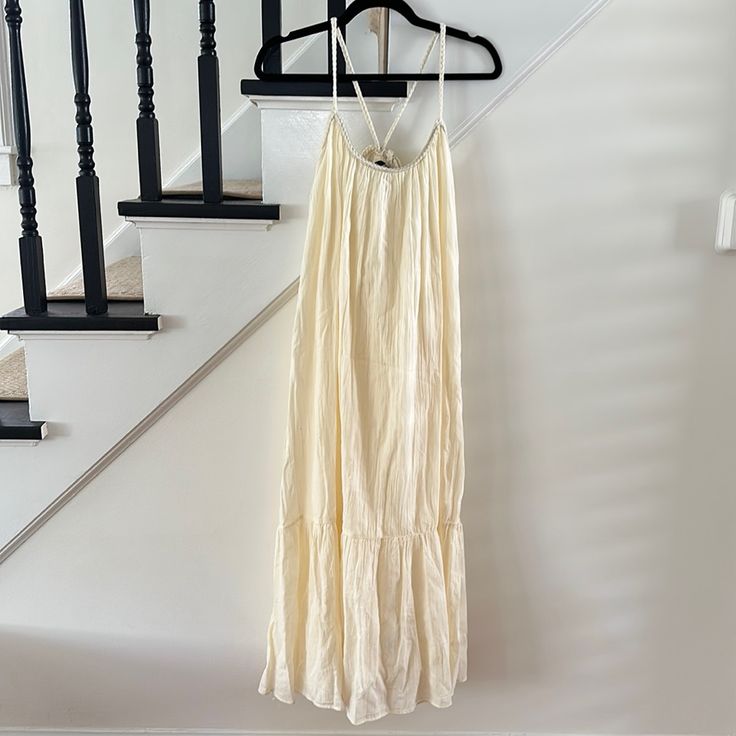 Brand New Never Worn Cream Sundress Maxi Dress For Day Out, Cream Sundress For Daytime, Zara Lined Midi Dress For Spring, Zara Cream Midi Dress For Summer, Zara Cream Maxi Dress For Brunch, Daytime Sundress In Maxi Length, Chic Cream Maxi Length Sundress, Spring Daytime Maxi Dress With Spaghetti Straps, Cream Flowy Sundress Maxi Dress