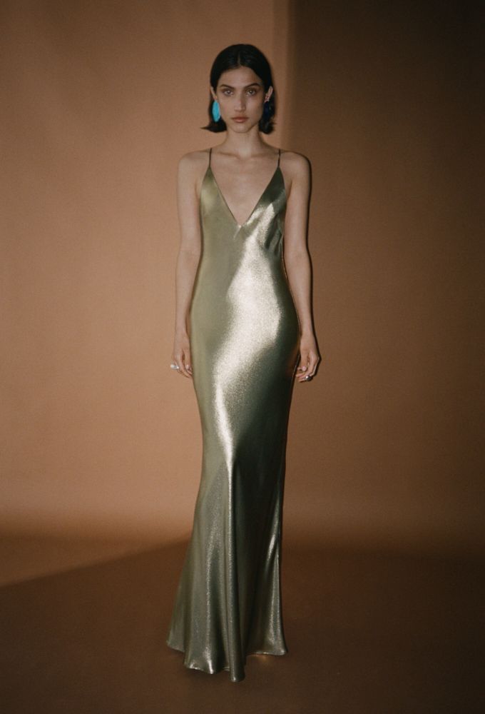 Silver Slip Dress, Corset Fashion Outfits, Galvan London, Runway Gowns, Resort 2023, Metal Clothing, Runway Dresses, Silky Dress, Silk Slip Dress