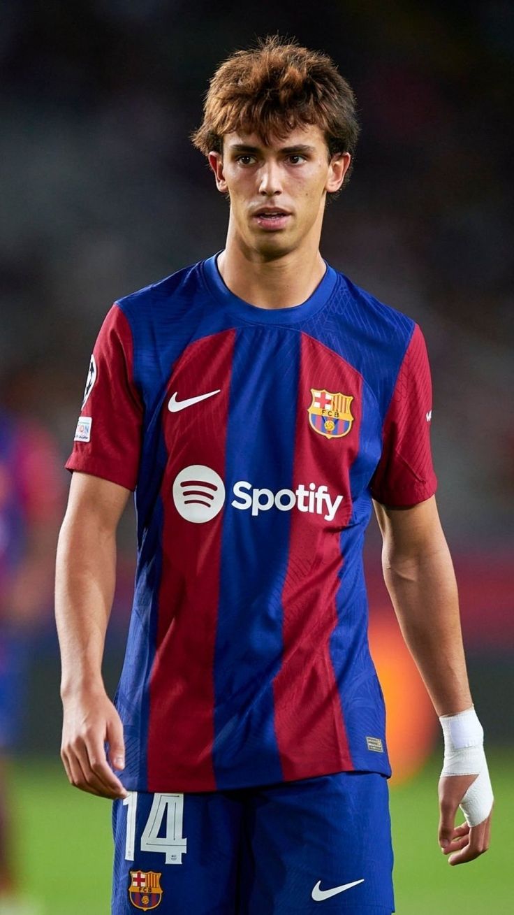 João Félix
FCBarcelona 
Barça
Barcelona
Spain 
España 
Fútbol 
Soccer 
Football 
Jugador
Player 
Team 
Football player 
Men
Man 
Champions League Barcelona Players 2023, Jaoa Felix Barcelona, Felix Barcelona, Barca Jersey, Barcelona 2023, Fc Barcelona Players, Soccer Goals, Barcelona Jerseys, Barcelona Players