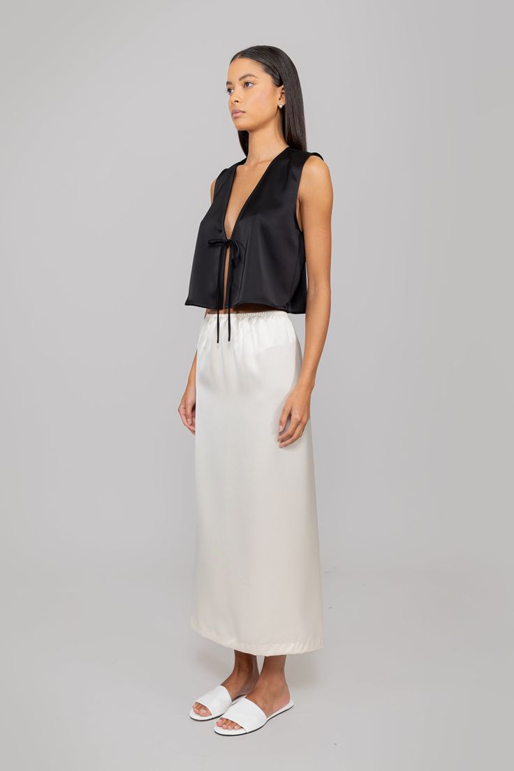 Crafted in our best selling Barb Satin, The Barb Tie Top is a sleeveless crop, featuring a deep V neckline and a delicate tie closure at front. Front Shop, Spring Tops, Classic Dress, Tie Top, V Neckline, Spring Dresses, Get Dressed, Deep V, T Shirt Top