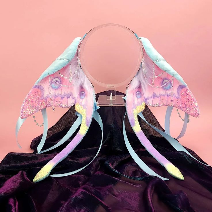 Lil shop of chaos on Instagram: “⚠️AUCTION POST⚠️⬇️ 🦋Ethereal Comet Moth🦋 8.5inch(Top to tip)/10inch(Base to tail) ♡ 🛑RULES⬇️ -Only Place Bids under our *BID HERE* comment…” Character Accessories Ideas, Fantasy Costume Accessories With Adjustable Cat Ears, Fantasy Cat Ears Costume Accessories For Party, Moth Antenna Headband, Cute Cat Ears Costume Accessories, Fantasy Horned Costume Accessories For Cosplay, Tail Ideas, Comet Moth, Tail Designs