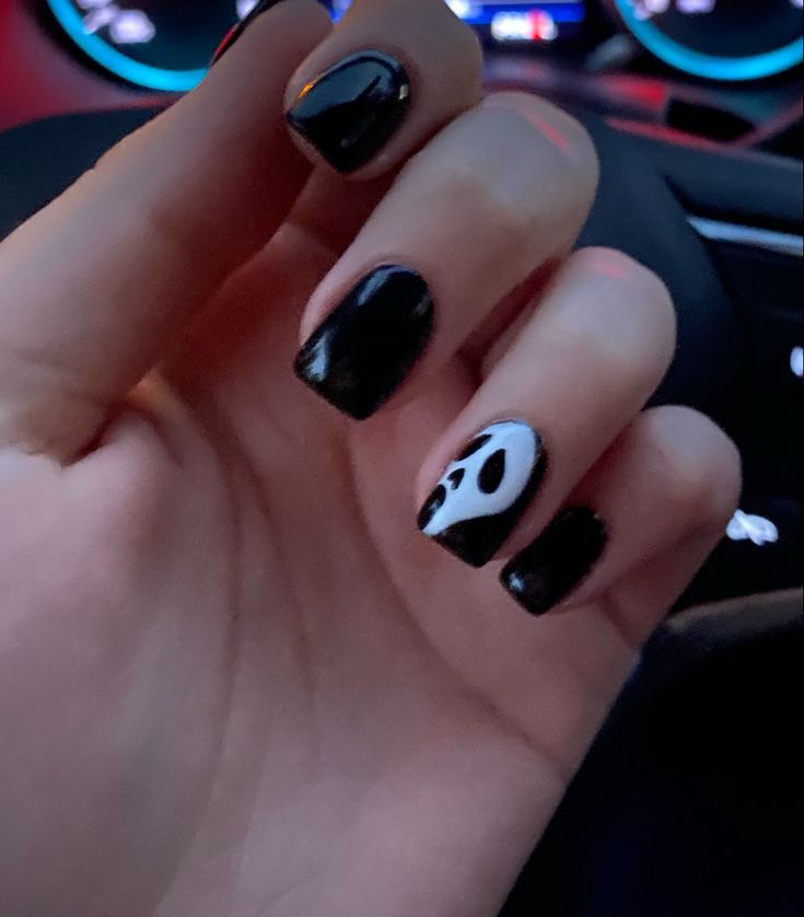 Spooky Halloween Nails, Horror Nails, Holloween Nails, Halloween Acrylic Nails, Cute Halloween Nails, Punk Nails, Gothic Nails, Edgy Nails, Goth Nails