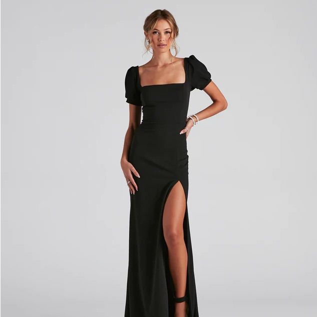 I Am In Love With This Dress But Never Got To Wear It. Soft Material, Great Quality And Great Back!! Formal Sleeve Dresses, Long Formal Dresses Long Sleeve, Formal Dresses With Sleeves Long, Formal Dresses Long With Sleeves Maxi, 20s Bridesmaid Dresses, Fall Wedding Guest Dress Edgy, Formal Puff Sleeve Dress, Modest Homecoming Dresses Long Sleeve, Black Square Neck Dress Long