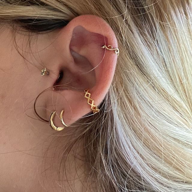 Gold Helix Piercing, 14k Gold Cartilage Hoop, Cartilage Earring, Tragus Earring, Tragus Piercing, Small Hoop Earring - Etsy Dainty 14k Gold Hypoallergenic Ear Cuff, Gold 14k Gold Filled Cartilage Earrings, Gold 14k Ear Cuff For Pierced Ears, Dainty Gold Plated Hypoallergenic Cartilage Earrings, Dainty Gold Cartilage Earring, Delicate Gold Cartilage Earrings With Ear Wire, Dainty Gold Single Cartilage Earring, Dainty Gold Wrap Earrings For Pierced Ears, Dainty Gold Pierced Ear Cuff