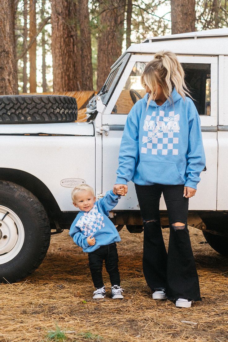 MAMA checkered hoodie in light blue. This trendy MAMA hoodie is super comfortable & pairs perfectly with the kids MINI hoodie for cool matching family outfits! Shop the full Krista Horton x Slyfox collection for more trendy mom sweatshirts, matching family sweatshirts & everything you need to achieve the ultimate cool mom aesthetic. Mama And Son Matching Outfits, Mum And Son Matching Outfits, Momcore Outfits, Black Jeans Outfit Winter Casual, Aesthetic Black Jeans, Trendy Mom Outfits Spring, Mom Aesthetic Black, Matching Mommy Son Outfits, Jeans Outfit Winter Casual