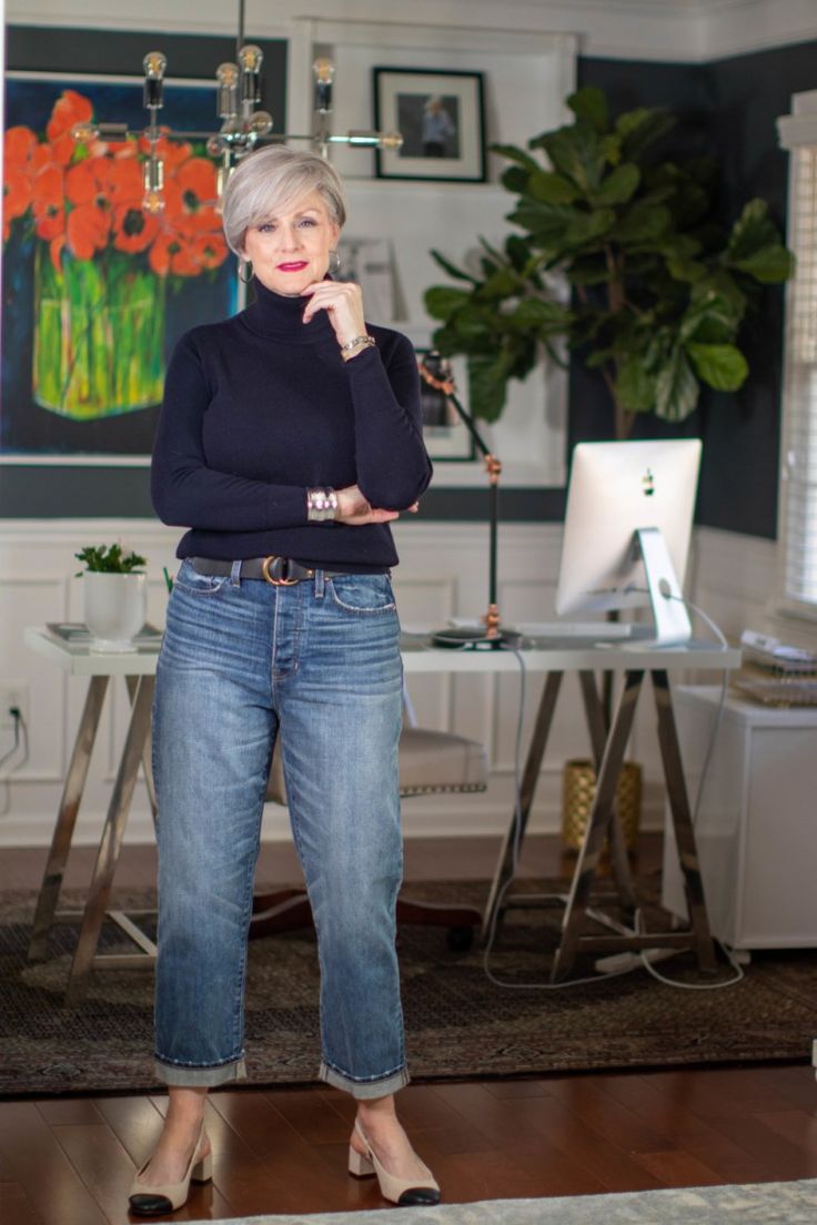 my day in the life series | home tours Dressing Over 60, Style At A Certain Age, Over 60 Fashion, Life Series, Moda Jeans, 60 Fashion, Home Tours, Day In The Life, Fashion Over 40