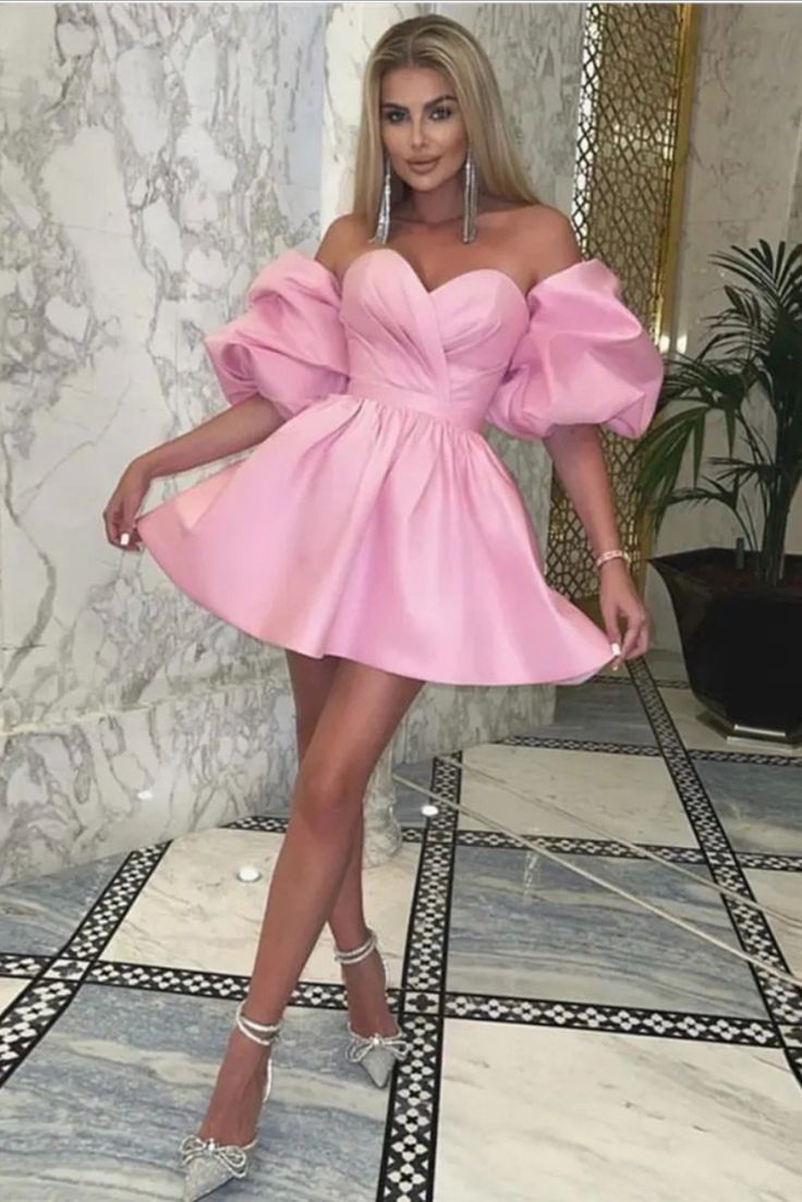 barbie pink prom dress Short Pink Prom Dress, Prom Dress Puffy, Short Puffy Dresses, Hot Pink Party Dresses, Pink Prom Dresses Short, Classy Short Dresses, Gala Event, Look Rose, Puffy Dresses