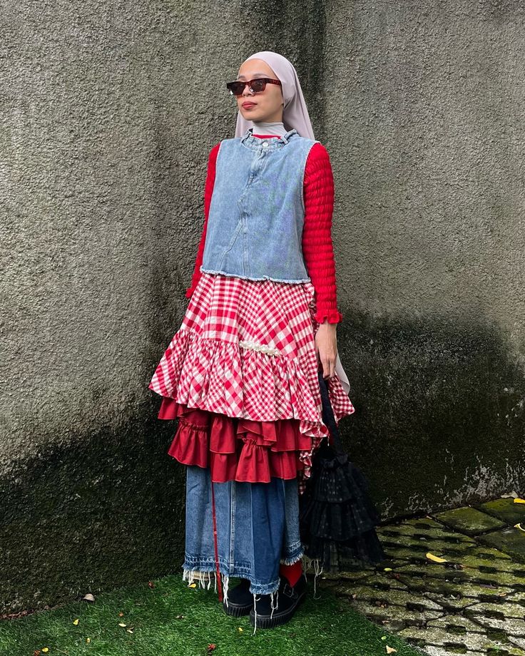 it‘s getting closer to weekend 🤝🏼🤝🏼🤝🏼 have a wonderful Fridaay from Ms. Krabs here 🦀 outfit deetz: denim top —— @callie.cotton plaid dress as a skirt —— @simonerocha_ denim skirt —— thrifted red skirt —— thrifted shoes —— @vans bag —— @dear__soesan . . . . . . . . outfit rotation. outfit repeater. layering style. modest fashion. semi maximalist. multiway fashion. casual look. vintage clothing. secondhand fashion. outfit inspo. style inspiration. spongebob inspired. mr krabs inspo. krab... Vintage Layered Outfits, Maximalist Casual Outfit, Maximalist Skirt, Skirt Layering Outfit, Ugly Outfit, Dress As A Skirt, Red Skirt Outfit, Maximalist Fashion Style, Vans Bag