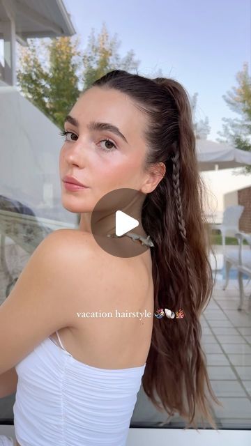 Tetiana Soviak on Instagram: "Mermaid hairstyle on vacation >>🧜🏻‍♀️🐚🪸🤍" Cute Beach Hairstyles, Mermaid Hairstyle, Vacation Hairstyles, Beach Hairstyles, August 12, Beach Hair, On Vacation, Mermaid, Hairstyles