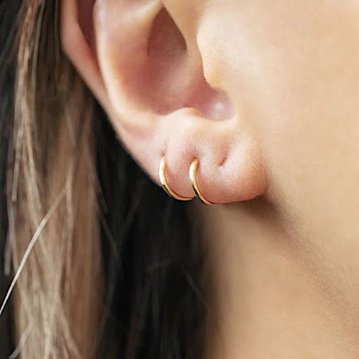 Baby Seamless Huggie Earrings – J&CO Jewellery Ear Stacks, Huggie Earrings Gold, Multiple Piercings, Hands Holding, Luxury Earrings, Ear Stack, Luxury Necklace, Luxury Rings, Huggie Earrings