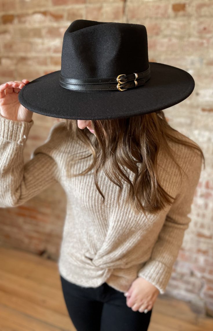 This beautiful felt hat is the perfect accessory for your favorite looks! Featuring a classy black color in a soft felt material. We love the double leather band detail, it's easy to pair with dresses and skirts for a fantastic look at dressy occasions! 90% Polyester. 10% PU Adjustable Black Wide Brim Felt Hat For Winter, Black Fedora Felt Hat For Winter, Chic Winter Felt Hat With Flat Brim, Classic Black Fedora For Fall, Fitted Black Fedora For Party, Elegant Black Winter Hat, Black Fitted Fedora Felt Hat, Black Fedora Felt Hat For Fall, Fitted Black Fedora Felt Hat