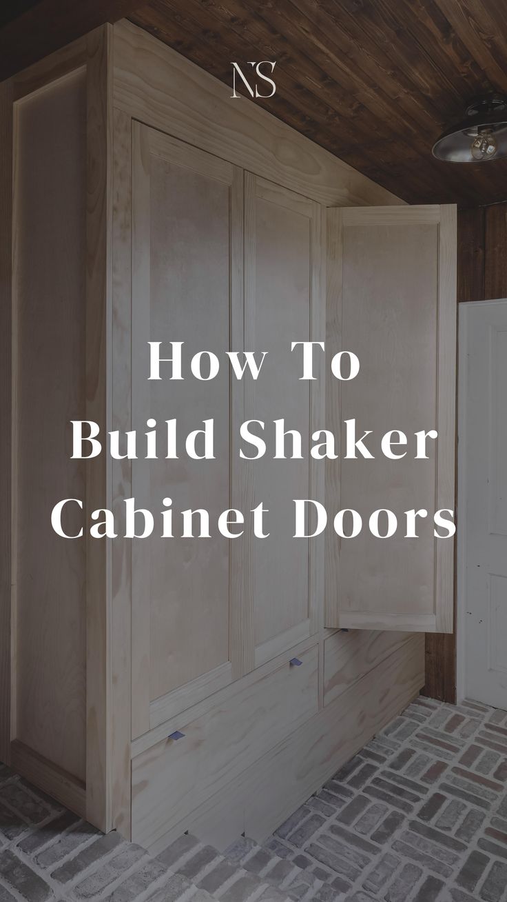 the words how to build shaker cabinet doors are in front of an empty room