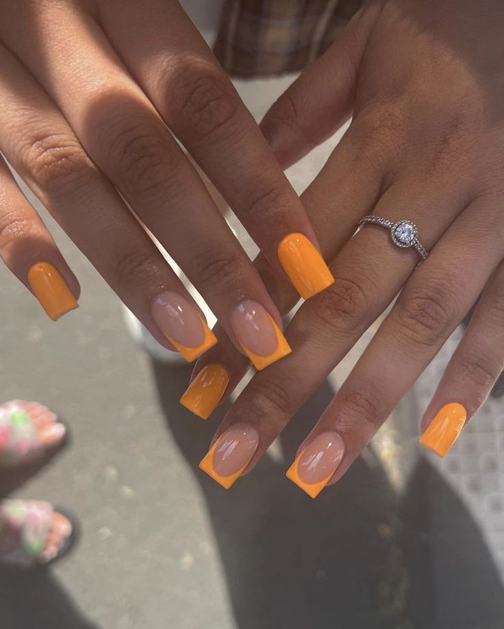 Orange Square Nails Short, Short Color French Tip Acrylic Nails, Orange Nail Inspo Short, Short Orange French Tip, Cute Orange Nails Short, Orange Short Nails Ideas, Short Orange French Tip Nails, Orange Short Nail Designs, Orange Nails Acrylic Design