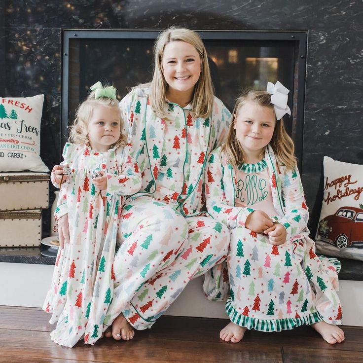 Festive Tree - Robes - Sugar Bee Clothing Button Down Pajamas, Fun Holiday Cards, Dog And Owner, Matching Pajama, Family Christmas Pictures, Christmas Pjs, Colorful Christmas, Gowns For Girls, Holiday Pictures