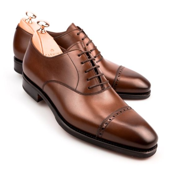 CAPTOE OXFORD IN BROWN CALF ... Carmina Shoes, Cordovan Shoes, Gents Shoes, Brown Oxford Shoes, Oxford Shoes Outfit, Wingtip Oxford Shoes, Tokyo Street Fashion, Oxford Shoe, Gentleman Shoes