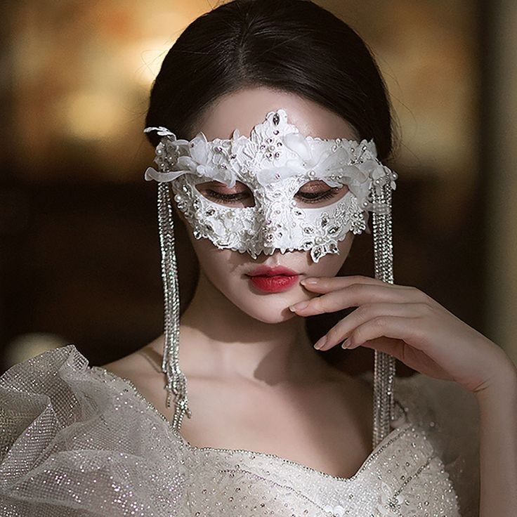 Masquerade Ball Gowns Elegant With Mask, Vintage Masks, White Masquerade, Prom Props, Beautiful Masks, Masquerade Ball Gowns, Lace Tassel, Lace Masquerade Masks, Art Homework