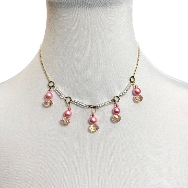 Brand New Necklace With Pink And White Crystal And Pearl Beads - Gold Necklace Feminine Pink Pearl Chain Jewelry, Rose Gold Beaded Pearl Necklaces, Pink Pearl Dangle Necklaces, Pink Dangle Pearl Chain Jewelry, Pink Dainty Pearl Chain Jewelry, Pink Pearl Beaded Necklace With Pearl Charm, Pink Beaded Charm Necklaces With Round Beads, Pink Beaded Charm Necklace With Round Beads, Adjustable Pink Pearl Necklace With Charm