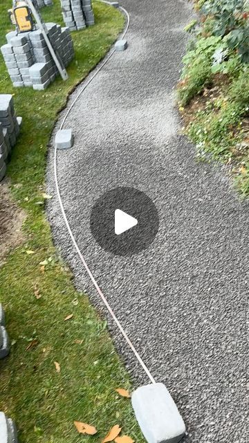 an image of a video game being played on the ground in front of a cemetery