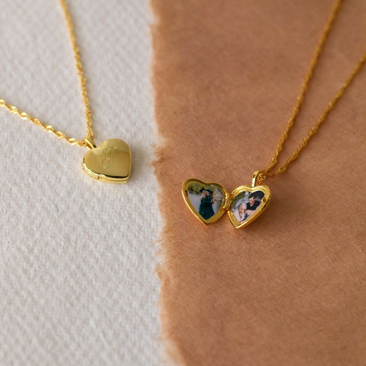 Initial Heart Locket Necklace by Caitlyn Minimalist Gold Locket Photo Necklace With Twist Chain Personalized Gift for Mom NR108 - Etsy Photo Gold Locket, Tiny Heart Locket, Lock It Necklace, Locket Necklace With Photo, Initial Locket Necklace, Initial Necklace For Girlfriend, Small Locket Necklace, Special Necklace Unique, Initial Engraved Necklace