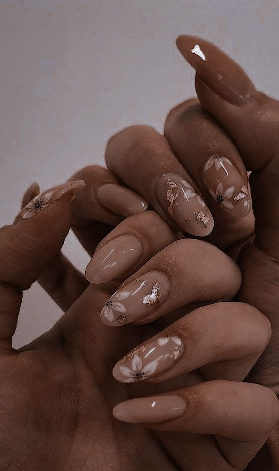 Wedding Guest Nails, Vintage Nail Art, Gel Application, Geometric Nail Art, Graduation Nails, Vintage Nails, Pumpkin Nails, Nude Nail Designs, Art Process