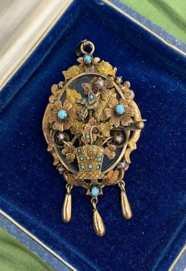 Victorian Turquoise Bird Flower Locket Pendant Necklace Pearl 14 Karat Gold | eBay Mexican Earrings, Mexican Jewelry, Locket Pendant Necklace, Victorian Gold, Bird Necklace, Bird Jewelry, Gold Work, Necklace Pearl, Gold Choker