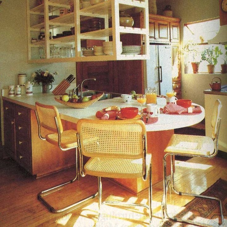 the kitchen is clean and ready to be used for breakfast or brunch time