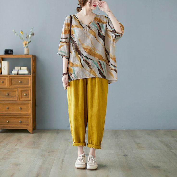 Relaxed Fit V-neck Top For Spring, Multicolor V-neck Blouse For Work, Multicolor V-neck Workwear Blouse, Relaxed Fit V-neck Blouse For Fall, Casual V-neck Blouse For Fall, Casual V-neck Split Neck Top For Fall, Casual V-neck Tank Top For Spring, Casual Split Neck V-neck Top For Fall, Split Neck V-neck Top For Spring Workwear