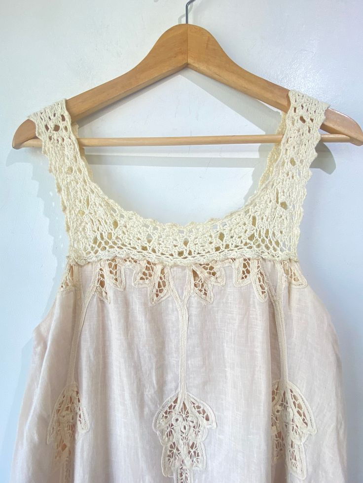 Calypso Cream Linen Dress! Linen exterior, cotton lining. Fully lined. Marked a size small, please refer to measurements. In overall great condition with minor thread pulls. Approx. Measurements: Underarm to Underarm: 17" Waist: 44" Length: 37" Cream Sleeveless Crochet Dress For The Beach, Sleeveless Cream Crochet Dress For Beach, Cream Sleeveless Crochet Dress For Vacation, Sleeveless Cream Crochet Dress For Vacation, Cream Sleeveless Crochet Dress For Beach, Cream Cotton Maxi Dress For Vacation, Lined Bohemian Mini Dress For The Beach, Beige Cotton Linen Dress For Vacation, Cream Cotton Mini Dress For Vacation