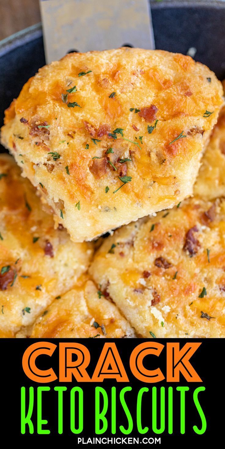 Baked Biscuits, Desayuno Keto, Cheese Mozzarella, Keto Biscuits, Dried Parsley, Low Carb Diets, Keto Cooking, Keto Recipes Dinner, Diet Vegetarian