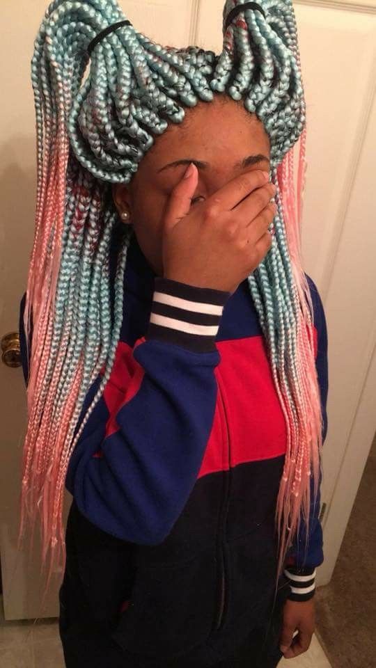 Hairstyles Peekaboo, Pink Peekaboo Hair, Cornrow Hairstyles For School, Blue Peekaboo, Peekaboo Braids, Kids Cornrow Hairstyles, Peekaboo Hair Colors, Ugly Hair, Peekaboo Color