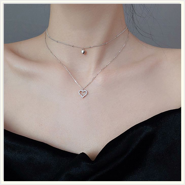 Discover designer jewelry on Amazon, crafted to perfection just for you! Heart Choker Necklace, Charm Choker Necklace, Sterling Silver Choker, Heart Shaped Necklace, Heart Choker, Silver Choker, Cute Necklace, Girly Jewelry, Sweet Love