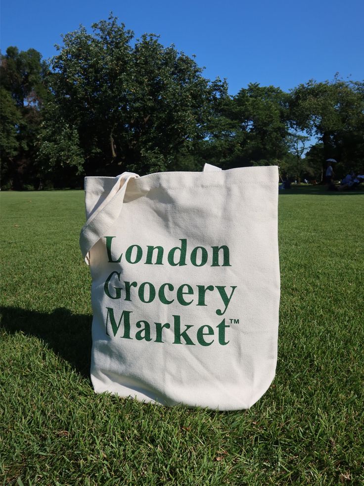 Editor's notesLONDON GROCERY MARKET's comfy and casual tote bag with logo printing on it.- Casual tote bag- Enough storage- Logo printing on the front- Versatile itemMeasurements(in.)One size- Width: 14.17 in.- Height: 16.14 in.- Depth: 3.93 in.- Strap: 24.40 in.Composition & Care- 100% Cotton- When washing, please hand wash only the contaminated partDesigner- by LONDON GROCERY MARKET Eco-friendly Tote Bags For Grocery Shopping, Eco-friendly Tote Bags For Grocery, Canvas Tote Bag For Groceries, White Canvas Grocery Bags, Eco-friendly Large Capacity Bag For Market, Bag Ads, Storage Logo, T Shirt Label, Grocery Market