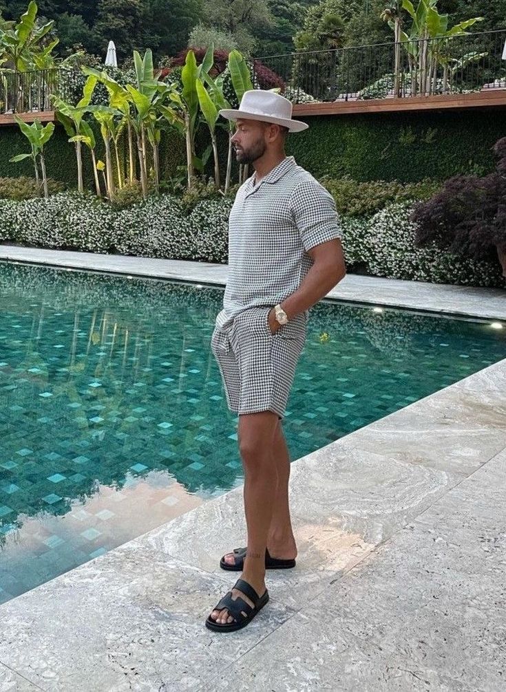 Black Men Vacation Outfits, Morocco Fits, Dominican Republic Outfits, Jamaica Vacation Outfits, Bahamas Outfit, Man Fits, Jamaica Outfits, Vacation Outfits Men, Mens Beach Style