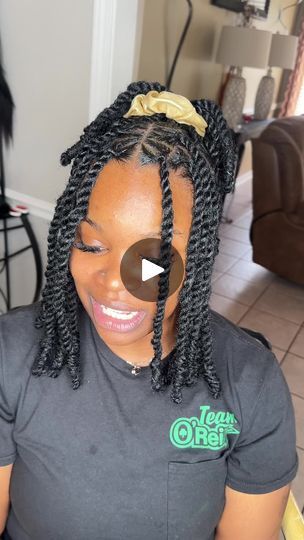 Cornrows With Curls At The End, Island Twist Without Curls, Muni Long, Invisible Locs, Island Twist, Cornrows Braids, Boho Braids, Twist Hairstyles, Locs