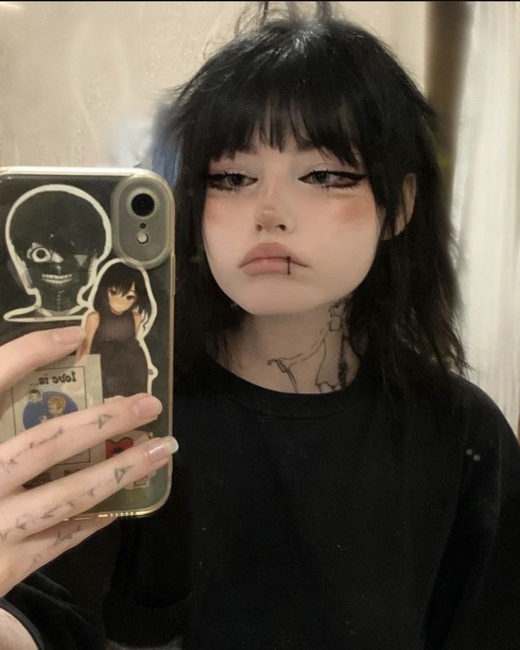 Punk Makeup, Alt Makeup, Aesthetic Goth, Cool People, Alternative Makeup, Edgy Makeup, Cute Makeup Looks, Gothic Makeup, Goth Makeup